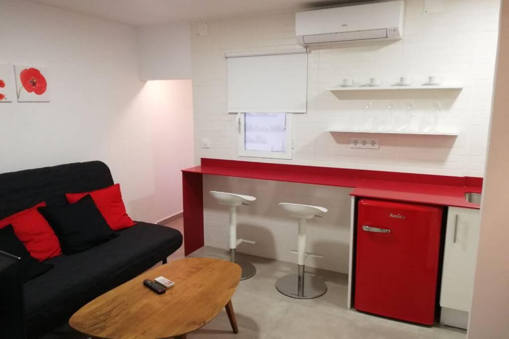 Apartament M1 Cool Loft 1 Min Walk To Metro 15 Min Center By Metro Esplugues de Llobregat Zewnętrze zdjęcie