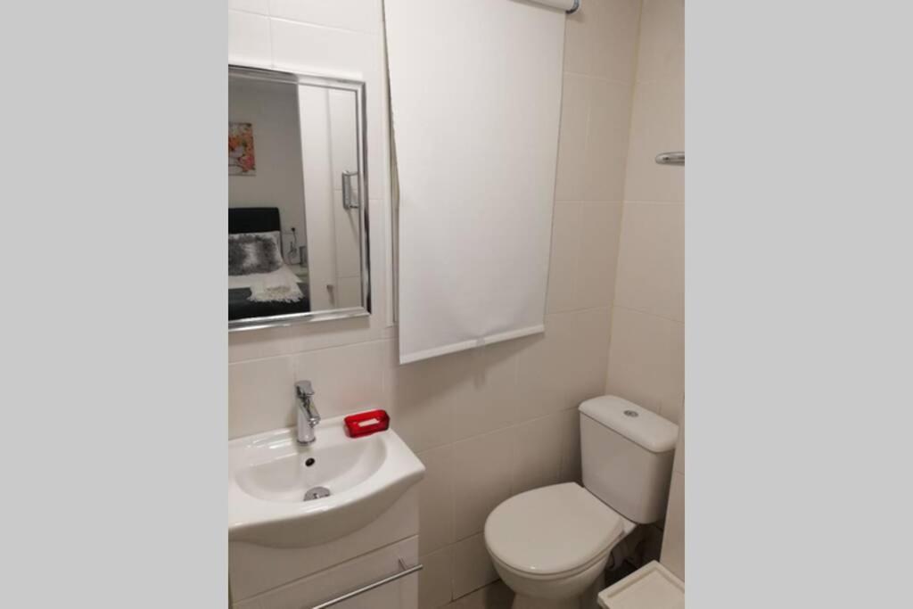 Apartament M1 Cool Loft 1 Min Walk To Metro 15 Min Center By Metro Esplugues de Llobregat Zewnętrze zdjęcie